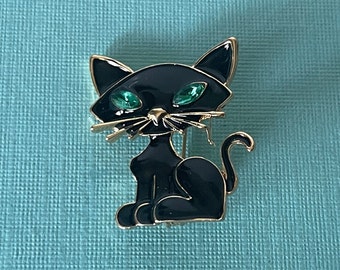 Black cat brooch, Halloween cat brooch, green eyed cat pin, cat jewelry, cat gifts, black cat pin, rhinestone cat brooch, black cat gifts