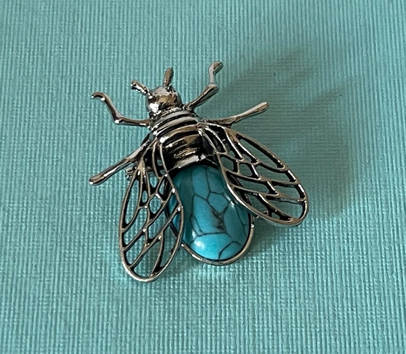Broche Vintage énorme En Verre Marbré Turquoise - Monture Filigrane Doré Antique - Occasion