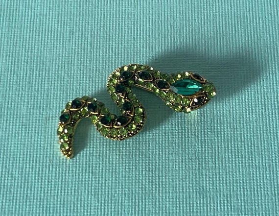 Rhinestone snake brooch, green snake pin, cobra snake, pit viper, gold snake pin, snake jewelry, serpent brooch, green snake brooch, snake