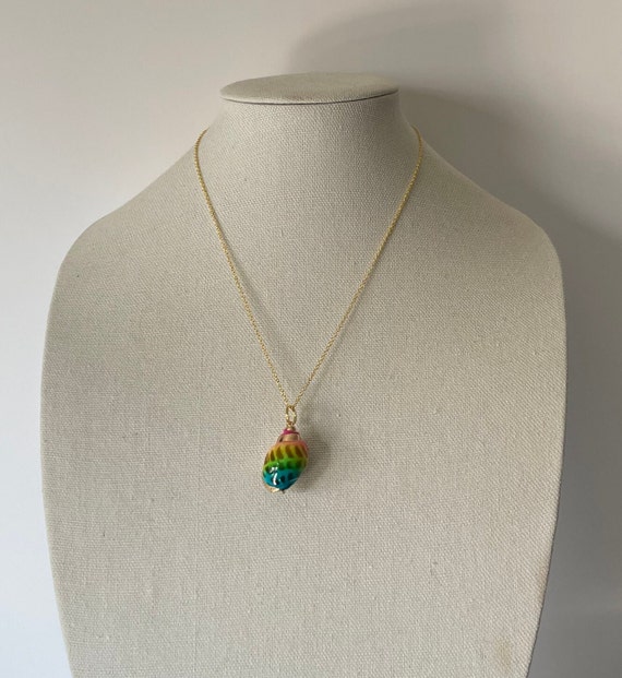 Shell necklace, beach necklace, rainbow shell nec… - image 5