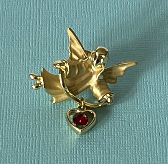 Vintage angel brooch, gold angel brooch, angel wi… - image 1