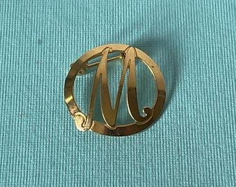 Vintage letter M brooch, letter M jewelry, gold letter m, letter m vintage, vintage m pin, vintage m brooch, initial m pin, monogram m pin