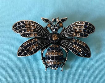 Blue rhinestone bumble bee pin, bee brooch, bee jewelry, blue and gold bee pin, insect pin, bee pins, blue bee pin, bee brooch