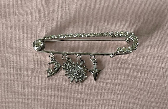 Vintage safety pin brooch, vintage moon and stars… - image 8