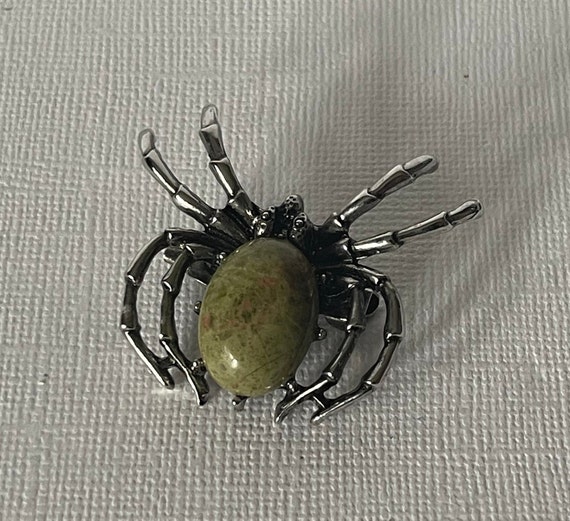 Jasper spider brooch, tarantula pin, green jasper… - image 3