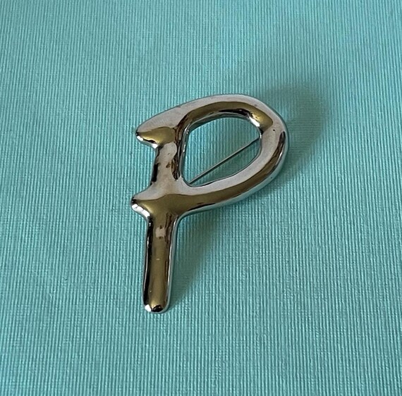 Vintage Letter P brooch, silver letter P pin, monogram P pin, Initial jewelry, letter P jewelry, silver monogram P pin, Letter P brooch