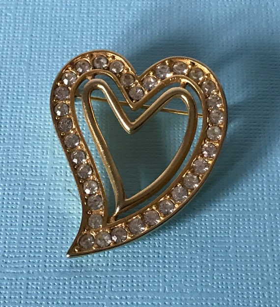 Vintage rhinestone heart brooch, heart pin, gold … - image 4