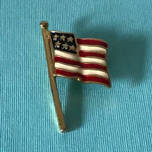 Vintage American Flag brooch, Patriotic jewelry, Independence Day, MAGA, flag jewelry, USA brooch, American flag brooch, red white and blue