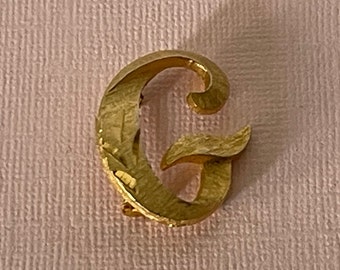 Vintage letter G brooch, signed Mamselle Letter G pin, gold letter G pin monogram G brooch, letter jewelry, letter G jewelry, monogram G