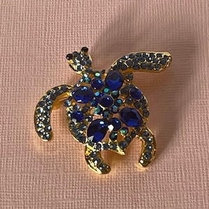 Rhinestone turtle brooch, blue turtle pin, sea turtle brooch, snapping turtle blue rhinestone turtle pin, turtle jewelry, tortoise brooch