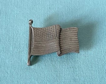 Vintage pewter Flag brooch, USA flag pin, signed Longaberger Made in USA, American flag pin, MAGA, America 250, patriotic jewelry, American