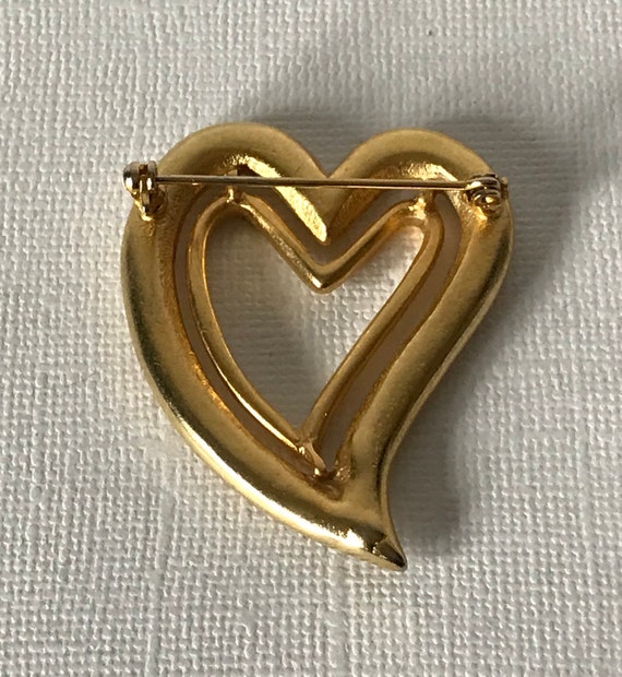 Vintage rhinestone heart brooch, heart pin, gold … - image 5