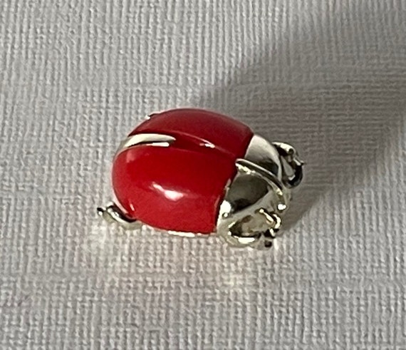 Vintage lady bug brooch, Signed Sarah lady bug pi… - image 4