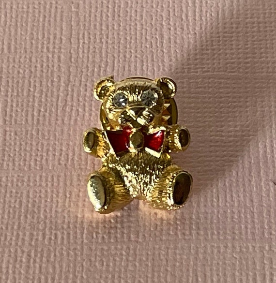 Vintage teddy bear tie tack, teddy bear lapel pin… - image 3