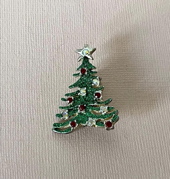 Vintage Christmas tree brooch, rhinestone Christmas tree pin, Christmas jewelry, Christmas tree pin vintage, holiday tree pin Christmas tree View 2