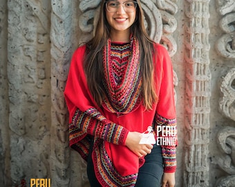Andean Poncho, Red Poncho with long sleeves, Peruvian alpaca poncho for women, handmade fabric with ecological natural fibers made in Cusco