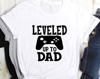 New father gift, Pregnancy Announcement, New Dad Shirt, Men's T-Shirt, Husband tee, Leveled Up To Dad, Expecting Dad Gift, 1VPA075