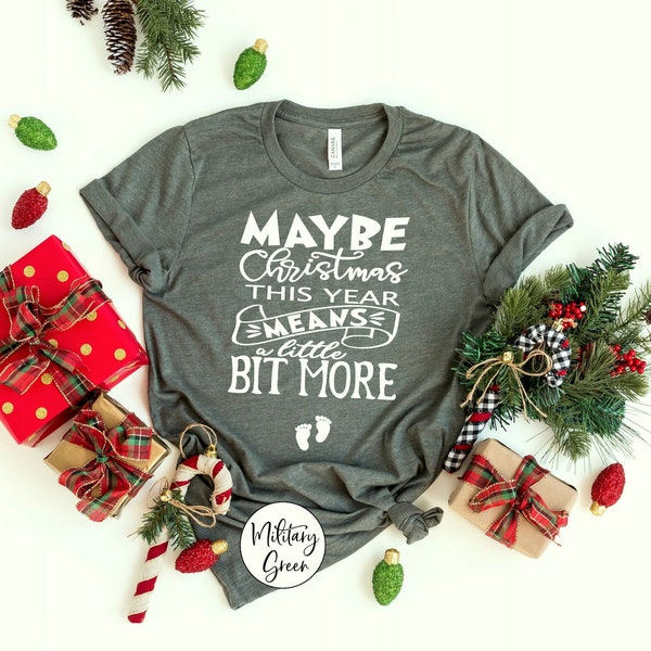 Christmas Pregnancy Announcement shirt ©, Christmas Pregnancy shirt, Pregnancy reveal, Christmas Maternity, Christmas Baby Announcement