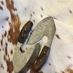 Custom Made 7.5 inch Damascus Steel Ram Horn Or Wood Chopping Knife  + Leather Case Damascus Hunting Ram Knife Gift For Men, Anniversary