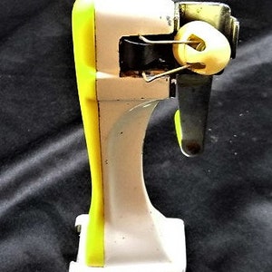 Working 1960's Dormeyer Electric Can Opener, Mid Century White Can