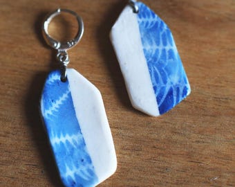 Moitiés de fougères / Boucles d'oreilles en porcelaine cyanotype