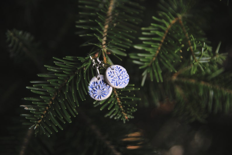 Flakes / Ceramic Earrings image 3