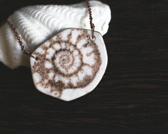 Deroceras / Porseleinen ketting