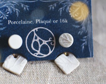 Vestes en forme de feuille/Boucles d'oreilles en porcelaine et or avec reliefs de feuilles