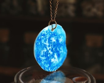 Fond sable / Pendentif en porcelaine avec relief sur le sable d'Okinawa