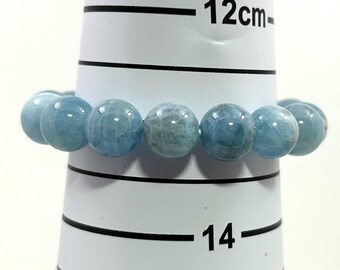 Aquamarijnkralen: eindeloze stretcharmband van 10 mm