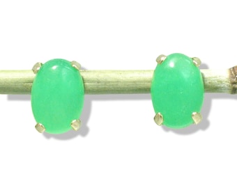14K Yellow Gold Oval Green Jade Cabochon Stud Earrings