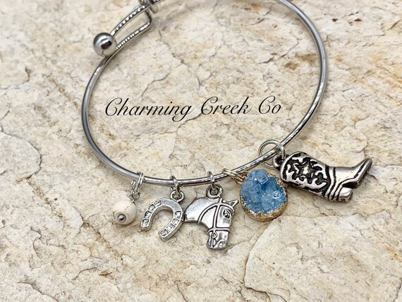Country charm best sale bracelet