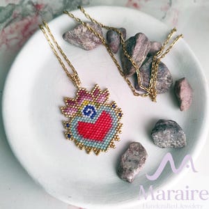 Collar de corazón, collar corazón de Jesus, Sagrado corazón de Jesús