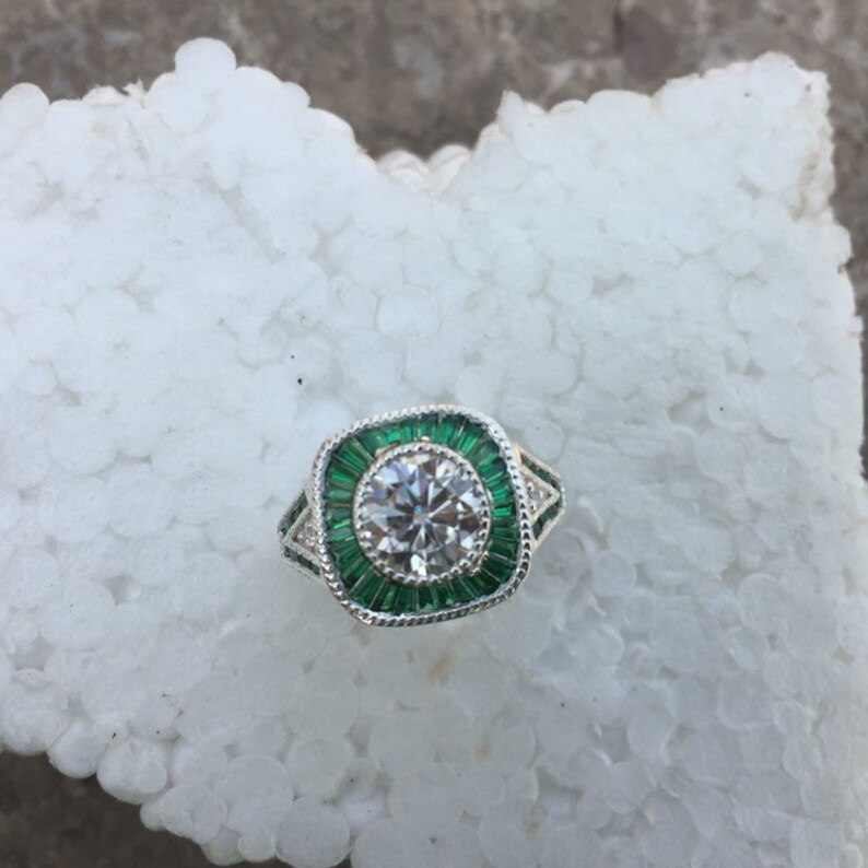 2.00ct White Round Cut /& Green Cubic Zirconia Diamond Vintage Artdeco Engagement Wedding Ring In 925 Sterling Silver