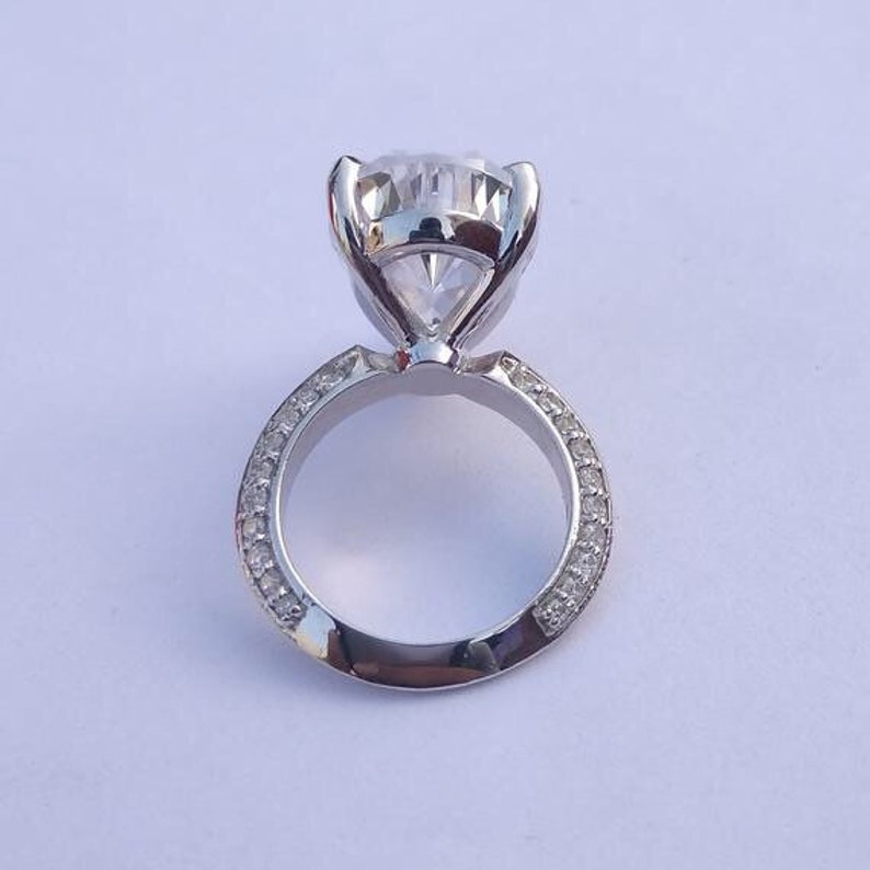 18*12mm White Pear Cut Cubic Zirconia Diamond Engagement Wedding Ring in 925 Sterling Silver For Women Beautiful Celebrity Inspiration Ring