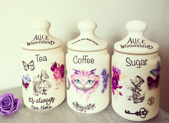 unpainted 6 pieces Gorgeous Alice in Wonderland Mad Hatter tea party bunting
