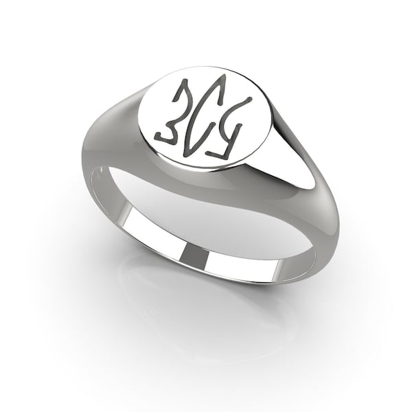 Silver signet ring, ring with Ukrainian trident, Ukrainian jewellery, support Ukraine, be brave like Ukraine