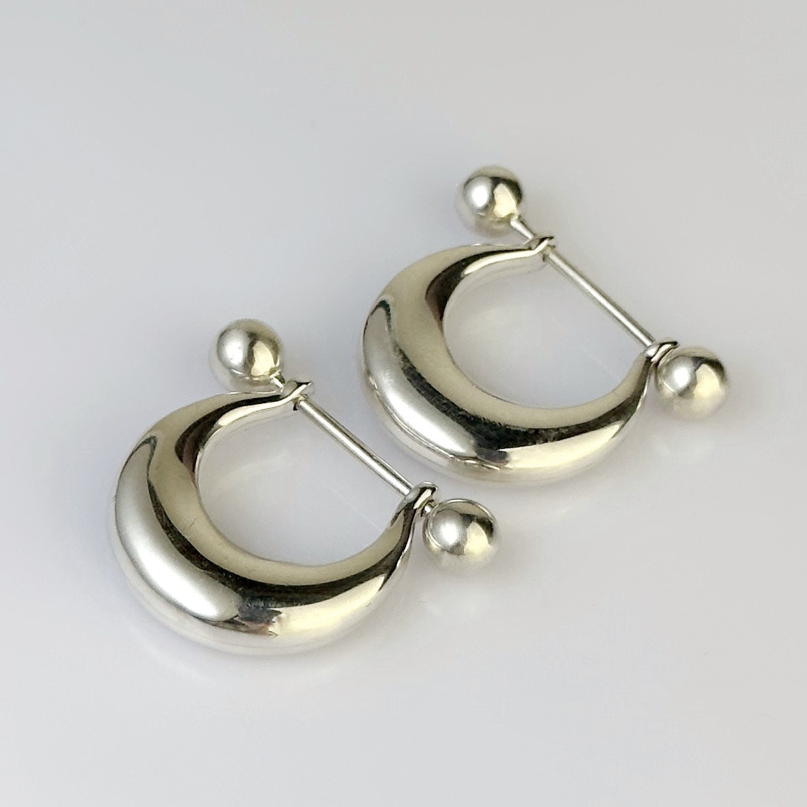 Johnny depp earrings - Etsy 日本