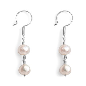 Pearl dangle earrings, baroque pearl earrings, drop pearl earrings, small pearls earrings, gift idea image 2