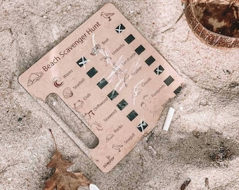 Beach Scavenger Hunt Board