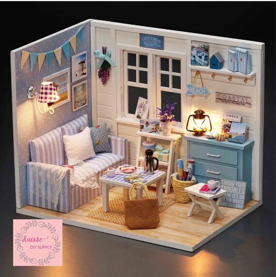 miniature beach house kit