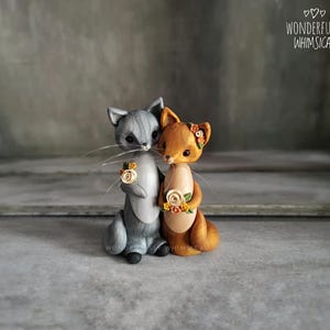 Cat Kitten Wedding Cake Topper Animal Handmade Clay Bride Groom Rustic Woodland Sculpture Custom Keepsake Autumn Winter Decoration Grey Gold