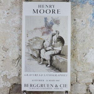 1987 Henry Moore Poster, Mother and Child, bronze sculpture, modernism, gallery exhibition wall art 1980s