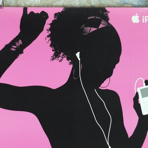 2003 Apple iPod Poster, original Dancing girl with headband by Susan Alinsangan and Casey Leveque, music player, retro wall art decor image 3