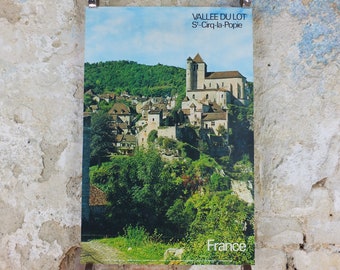 1960s Saint-Cirq-Lapopie Poster. Vallee du Lot, St Cirq la Popie, France, travel wall art decor