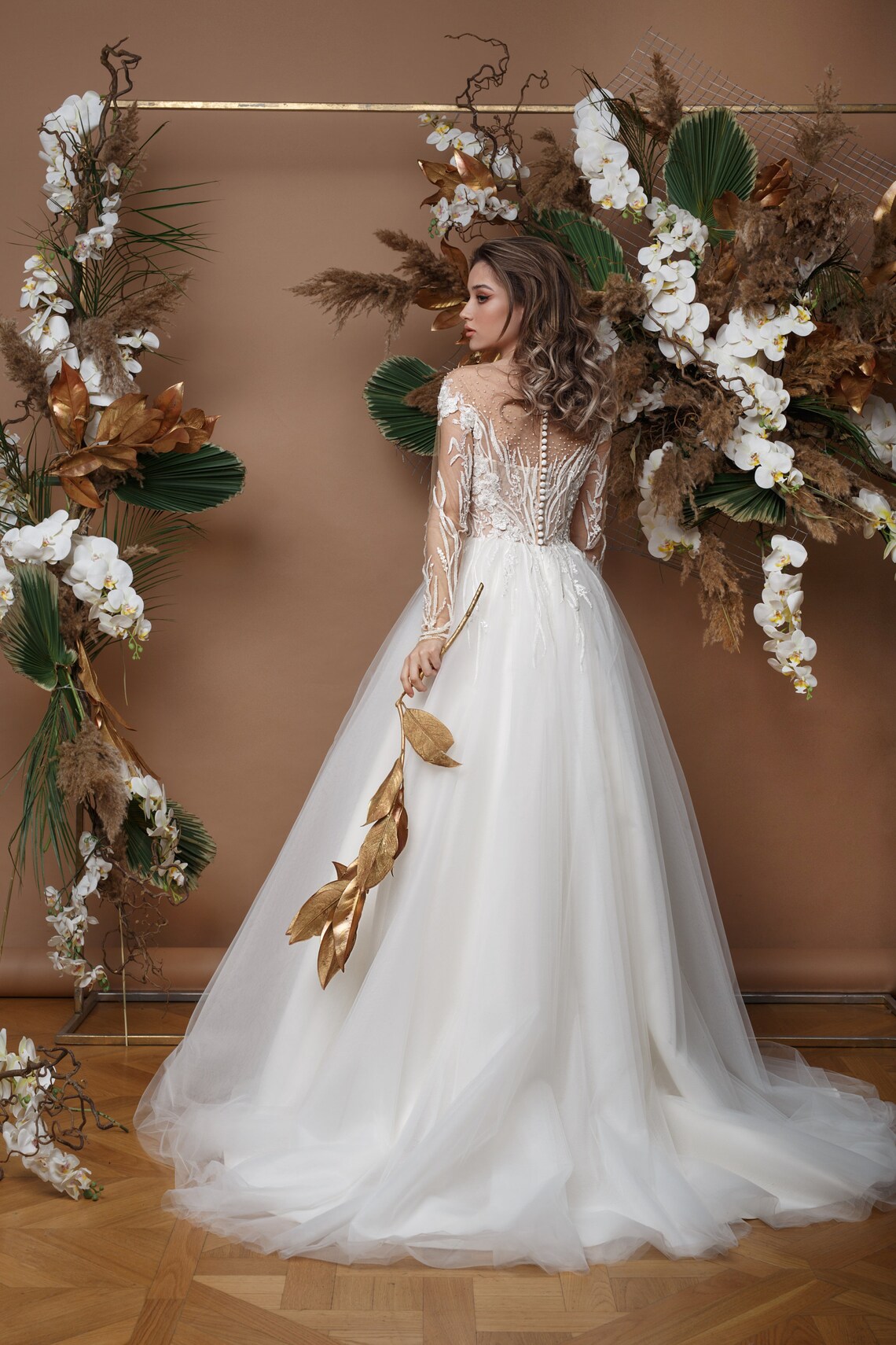 Model 'Sarah' wedding dress laced bridal gowns long | Etsy