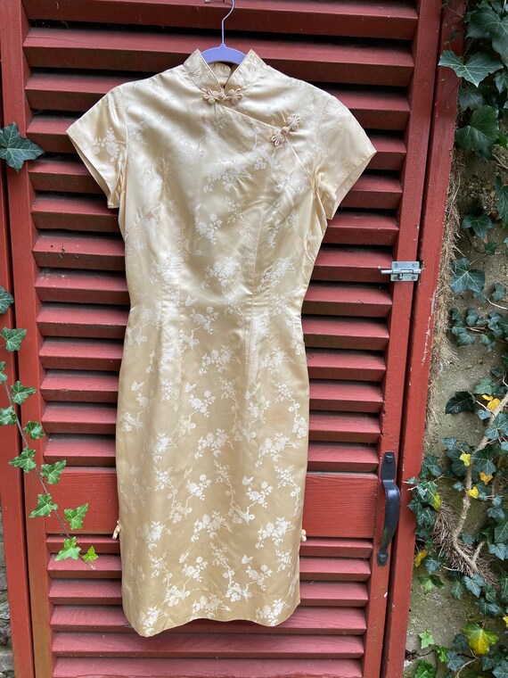 Vintage l960s Shiny Gold Mandarin Style Gold Dress