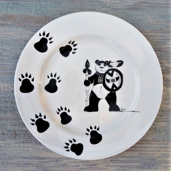 Panda decorated small dinner plate.
