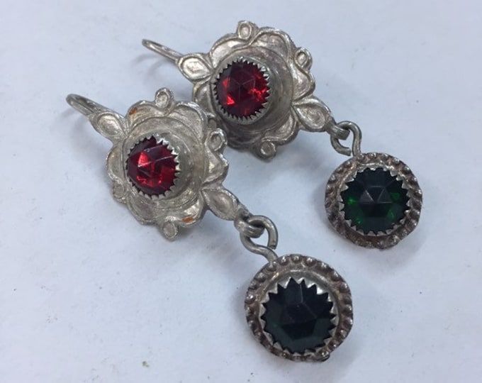 Antique Berber Silver Earrings: Moroccan Ethnic Jewelry