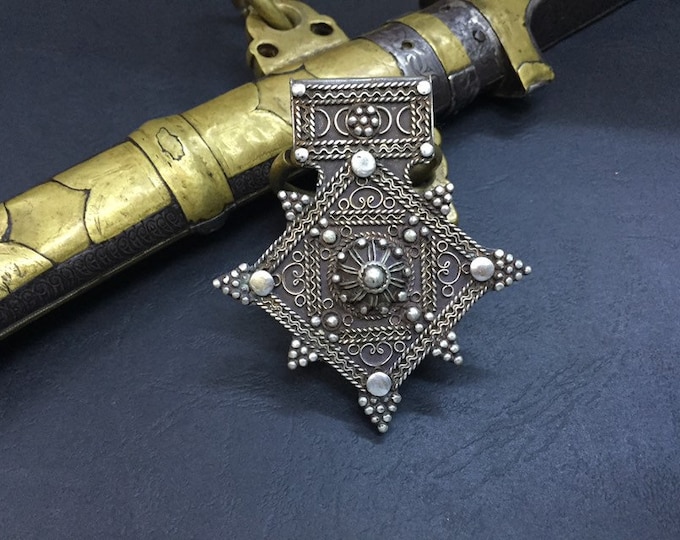Berber boghdad,Berber cross,Berber Talisman,Berber Amulet,Berber silver cross,African jewelry,Moroccan Jewelry,Berber Ethnic